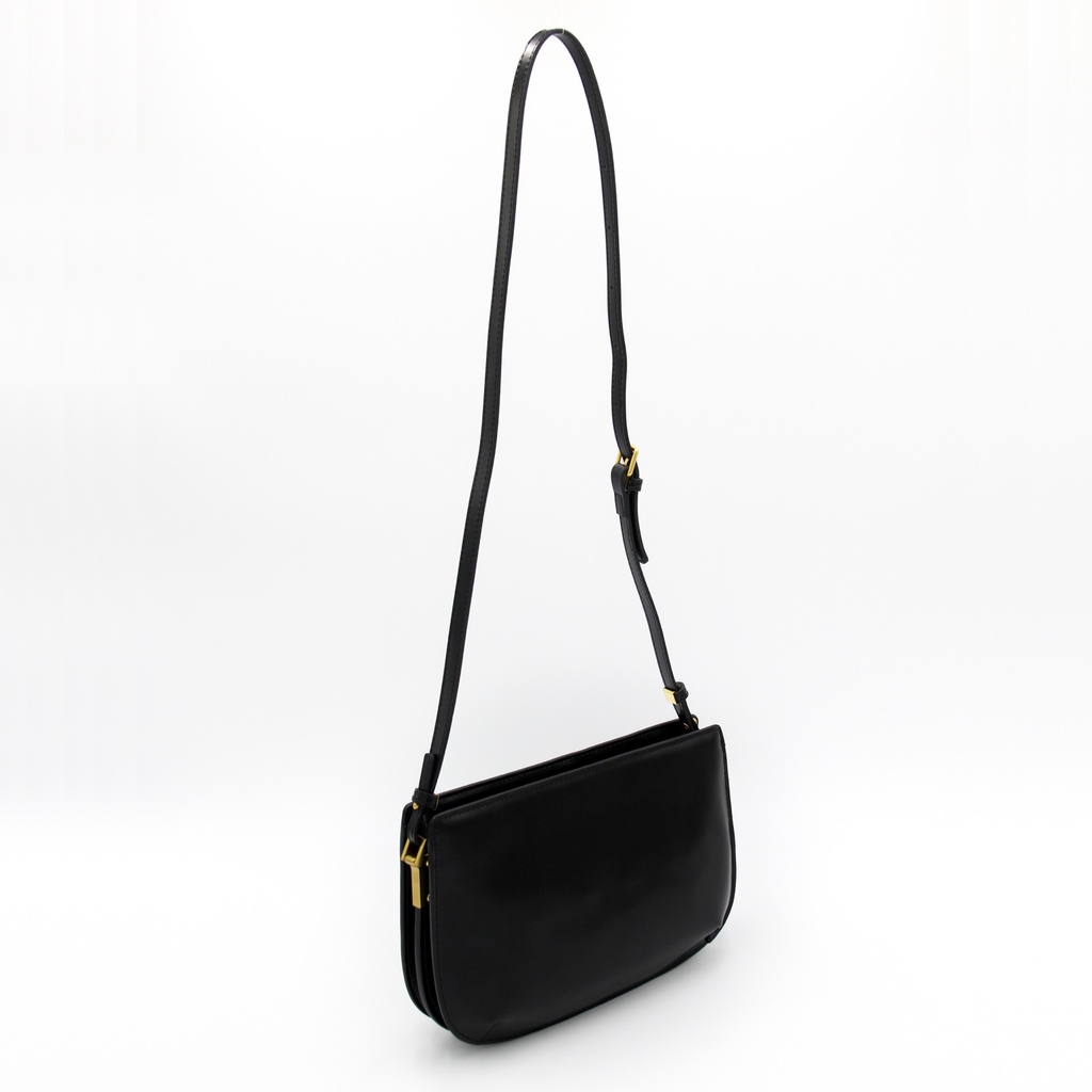Myst | Black