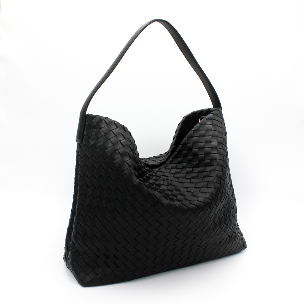 Nova | Black