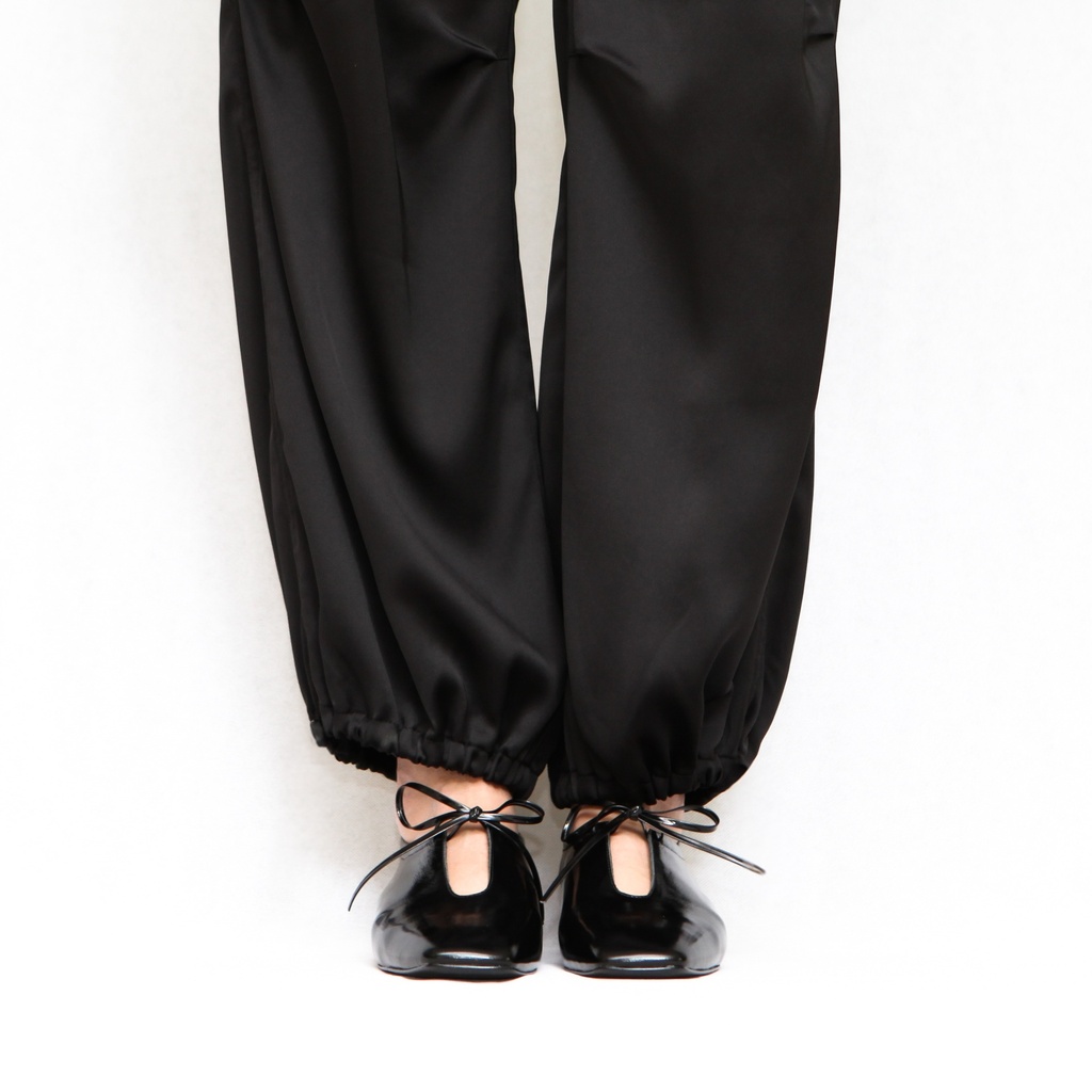 Mirage | Black
