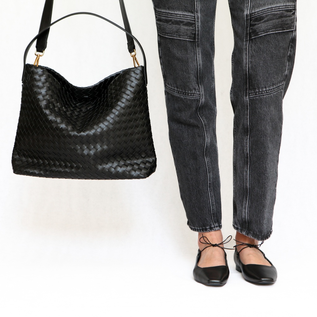 Nova | Black