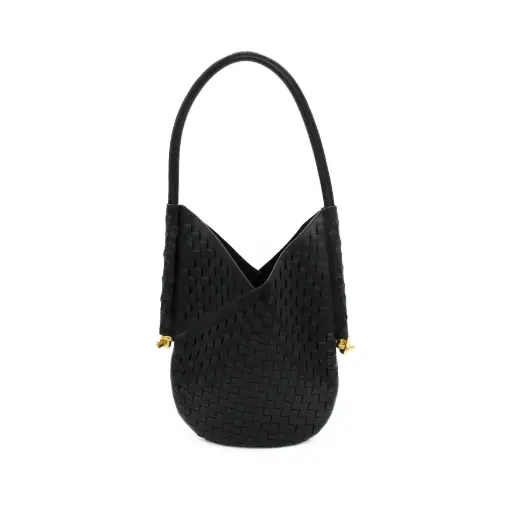 Amber | Black